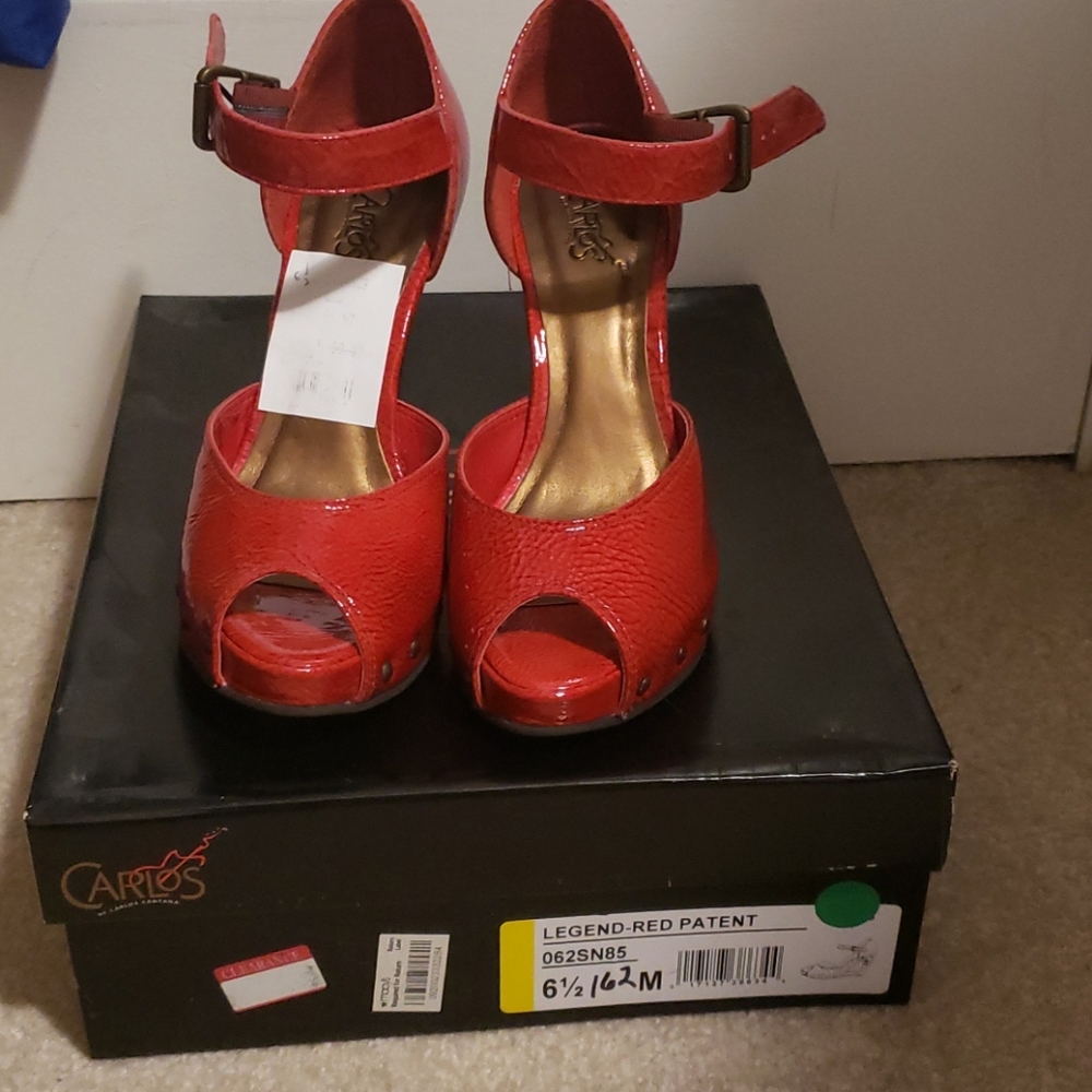 New! Carlos "Legend" red patent peep toe 6.5